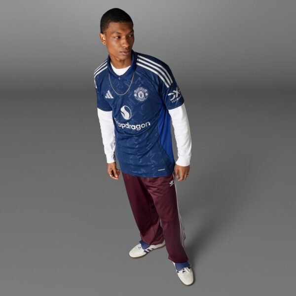 adidas Manchester United 2024/25 Men's Away Jersey - Image 3